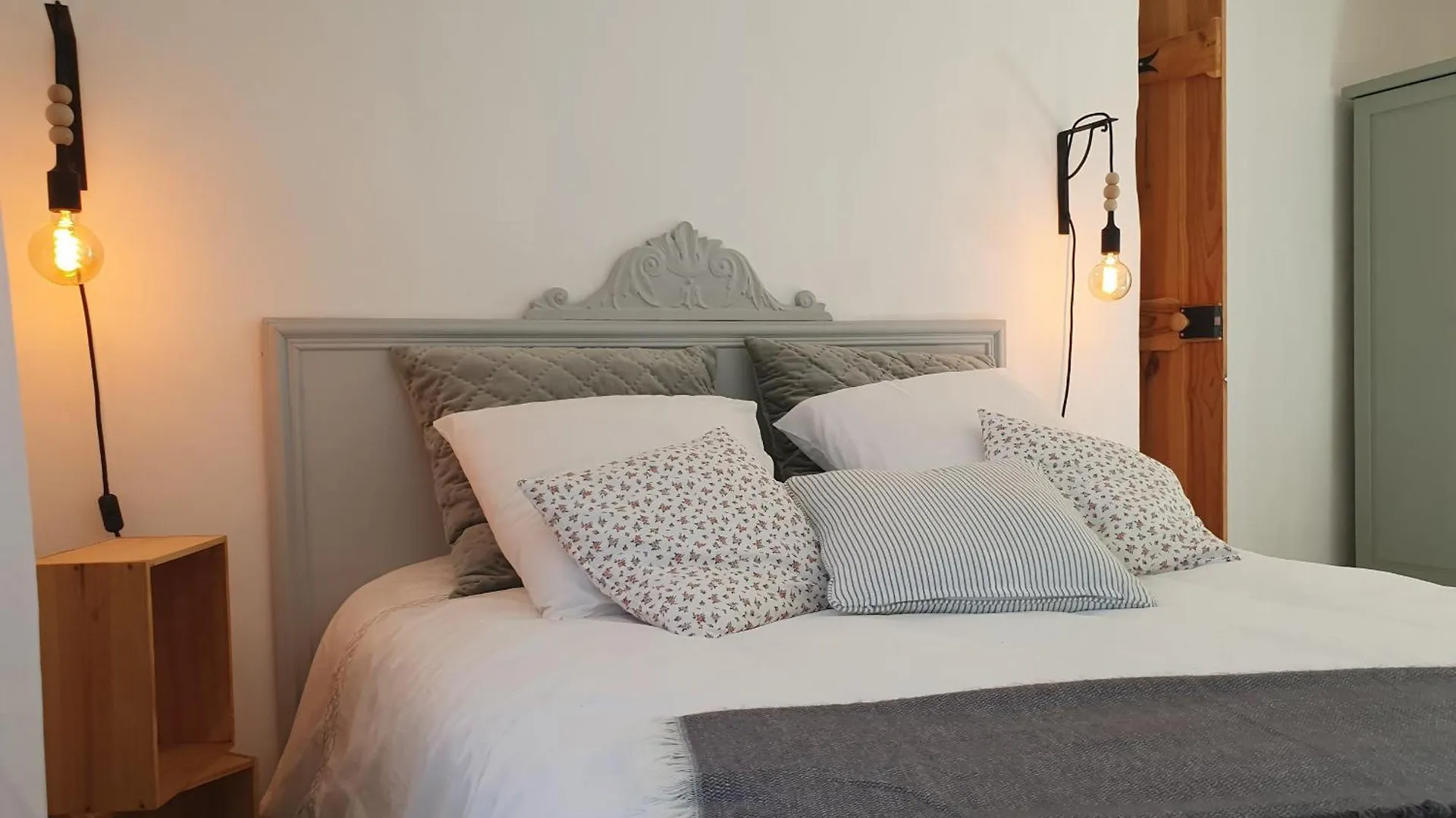Jolie Maison En Pierre Avec Grand Jardin Pour 6 Guissény